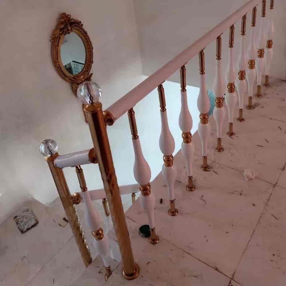 نرده پایه اشکی